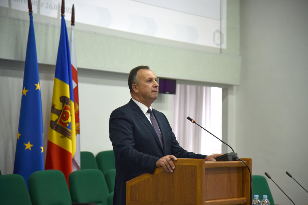 Rector Emil Ceban